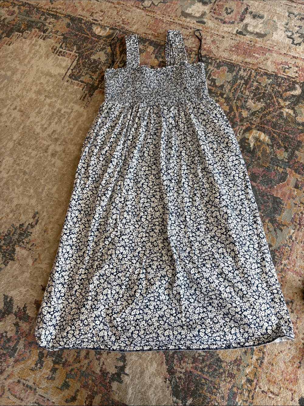 Old Navy Navy and White Floral Midi Dress - Picture 1 of 2